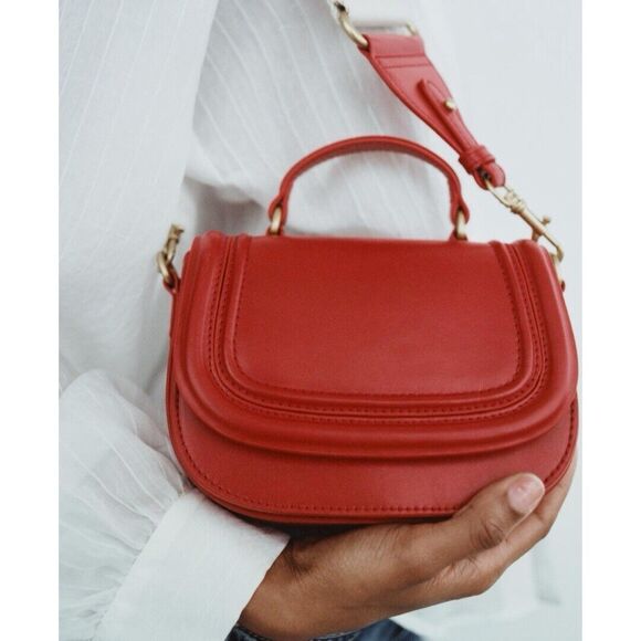 Zara Crossbody Flap Mini Bag Removable And Adjustable Straps Red NWT - Picture 1 of 8